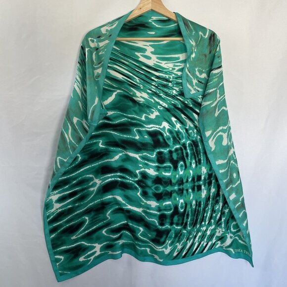 Ivanka Trump Green Abstract Pattern Silk Scarf women's square scarf headscarf - Picture 4 of 4